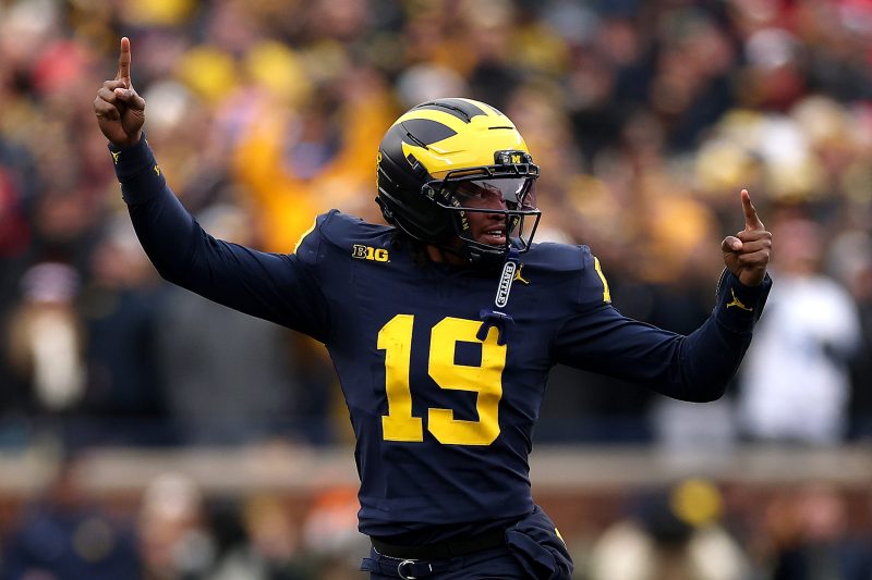 QB Bryce Underwood announces he’ll return to Michigan in 2026