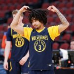 Hearing, vision issues haven’t stopped Elliot Cadeau from leading Michigan’s potent offense