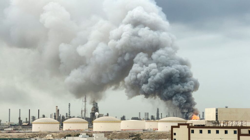 Sirens sound across Bahrain in continued Iranian attack on Gulf