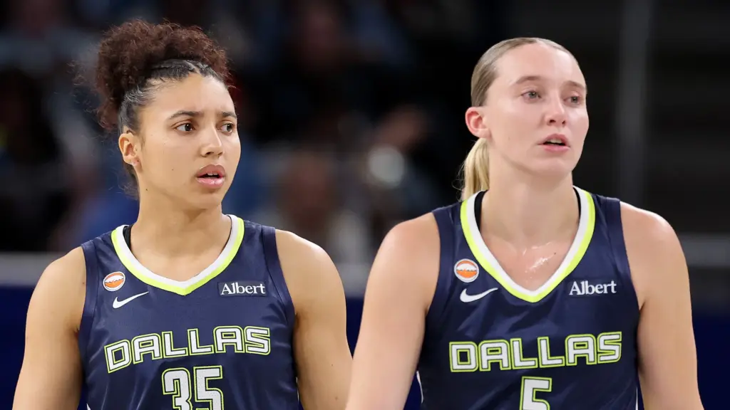Paige Bueckers, Azzi Fudd detail relationship in new UConn documentary