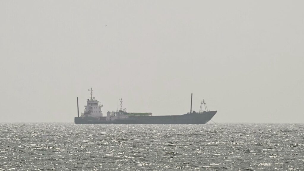 Iran aims to ban U.S. and Israeli ships from Strait of Hormuz and charge others a toll